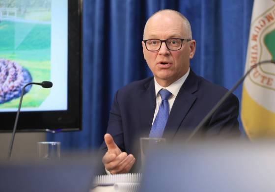 Mayor Scott Gillingham suggested there was little choice but to increase property taxes. (Ruth Bonneville / Free Press)