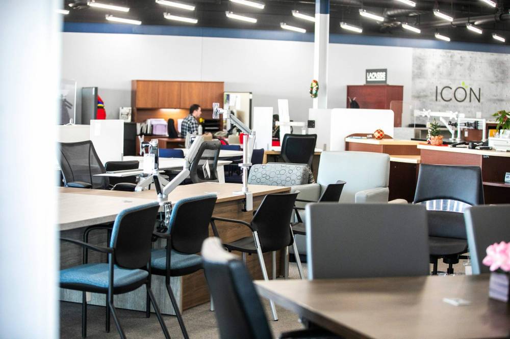 MIKAELA MACKENZIE / FREE PRESS
Cunningham Business Interiors has offered customizable furnishing options for businesses and home offices since 1964.