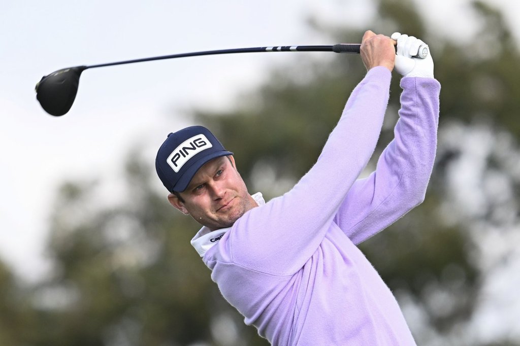 Harris Rafferty Golf Harris English holds off Sam Stevens by a shot in the Farmers Insurance ...