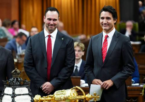 SEAN KILPATRICK / THE CANADIAN PRESS FILES
                                Liberal MP Ben Carr is introduced by Prime Minister Justin Trudeau in the House of Commons in September 2023. Carr is the first Manitoba Liberal MP to publicly call for Trudeau to step down as his party&rsquo;s leader.