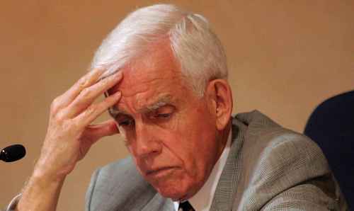 WAYNE GLOWACKI/FREE PRESS FILES Former Crown George Dangerfield is questioned at the Driskell Inquiry in 2006.