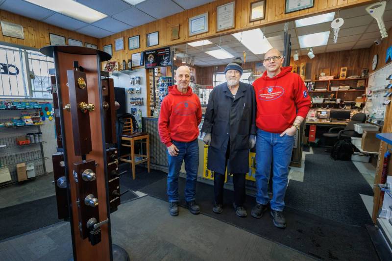 MIKE DEAL / FREE PRESS
(From left) Shawn McCormack, service manager, Ron Dawson, 81, owner of Kildonan Lock Service, and his son Trevor Dawson the general manager. Kildonan Lock Service (334 Union Ave W), a full-service locksmith shop.