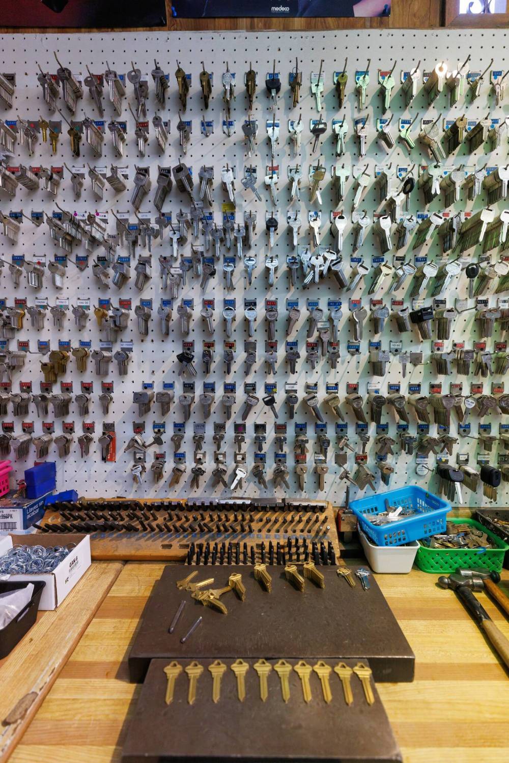 MIKE DEAL / FREE PRESS
A huge wall of key blanks at Kildonan Lock Service.