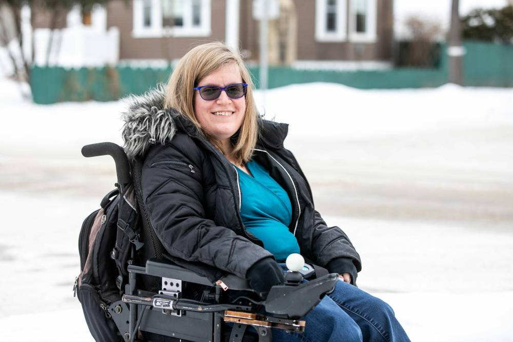 MIKAELA MACKENZIE / FREE PRESS
Melissa Graham said she is glad the City of Winnipeg is hearing loud and clear the public’s wishes on snow clearing.