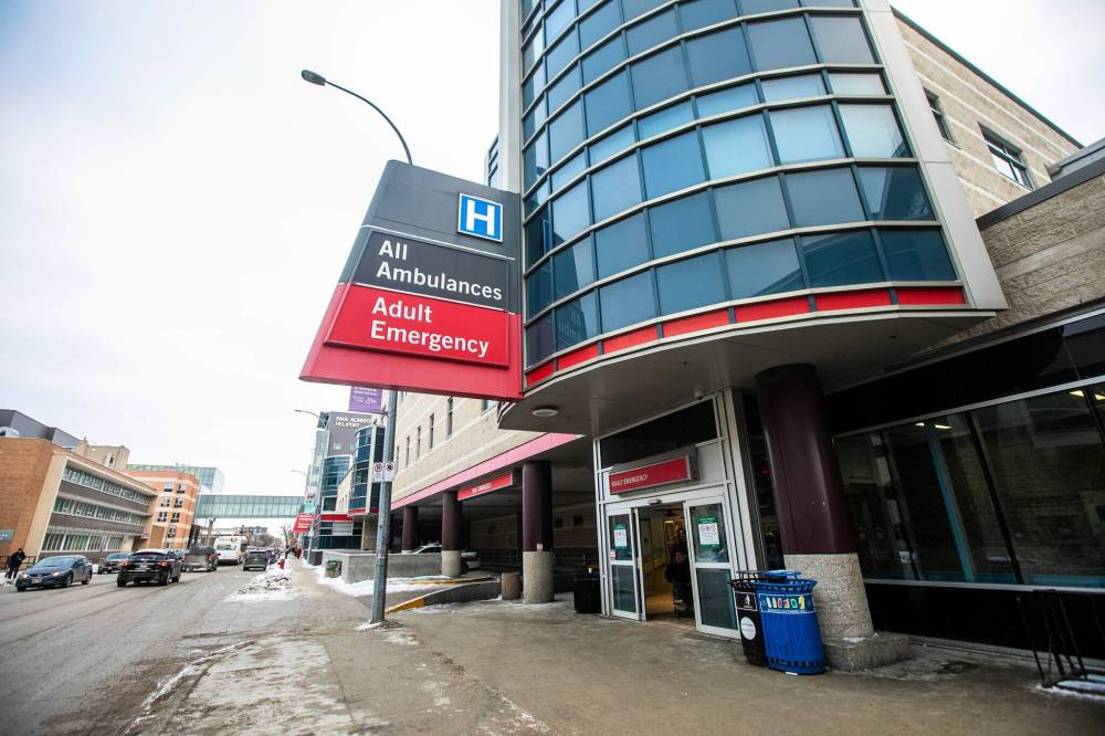 MIKAELA MACKENZIE / FREE PRESS FILES
A security guard in HSC’s adult ER was stabbed by a patient in February 2024, one of several violent incidents the nurses' union said show the necessity of weapons' detectors.