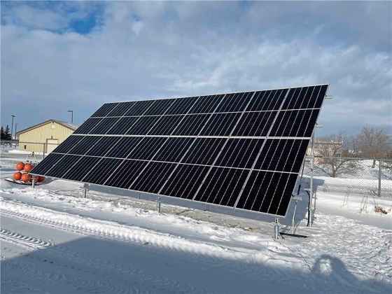 The solar panel is expected to replace about 27 per cent of the electricity used by all of the monitors and machines connected to the University of Manitoba's Sea-Ice Experimental Research Facility. (Supplied)