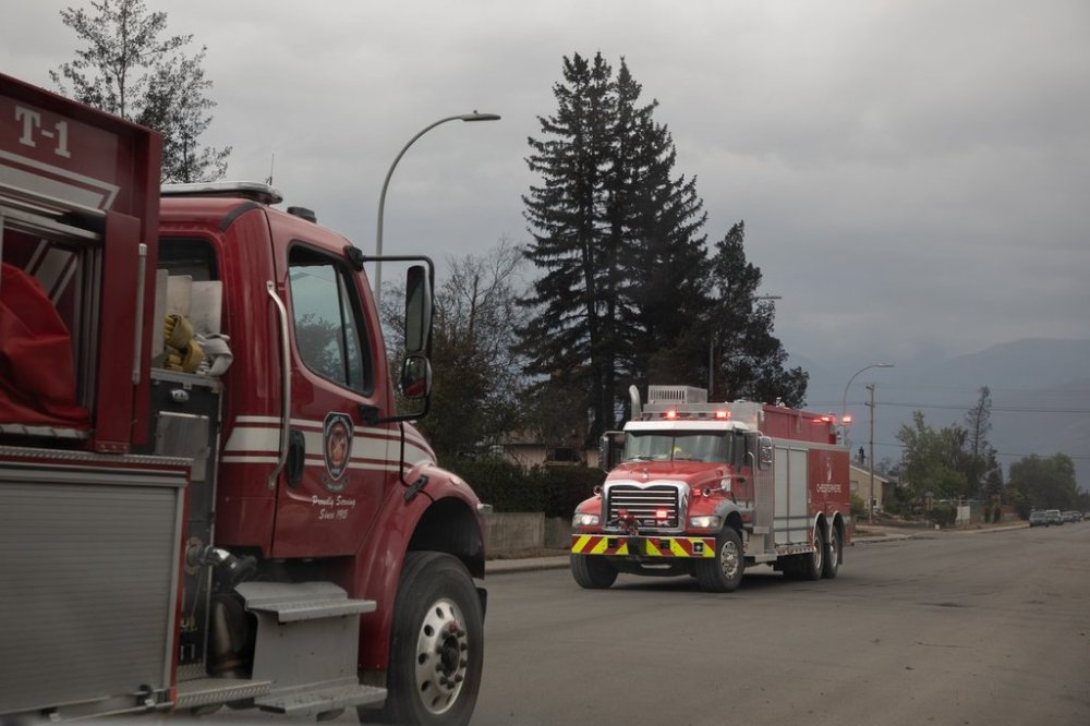 Fire trucks in Jasper, Alta., on Friday July 26, 2024. THE CANADIAN PRESS/Amber Bracken