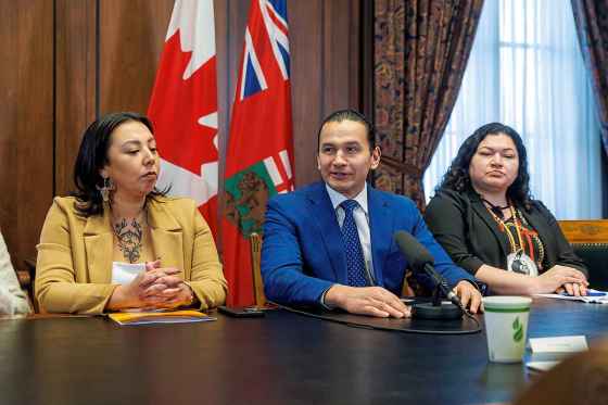 Premier Wab Kinew meets with members of Manitoba’s U.S. Trade Council on Monday morning. Newly elected Assembly of Manitoba Chiefs Grand Chief Kyra Wilson (left) is among the council members. (Mike Deal / Free Press)