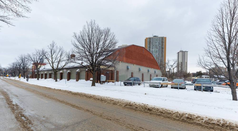 MIKE DEAL / FREE PRESS
The Granite Curling Club has started a petition to halt the city’s subdivision and rezoning application that would allow the city to launch a new 11-storey project in the Granite’s parking lot.