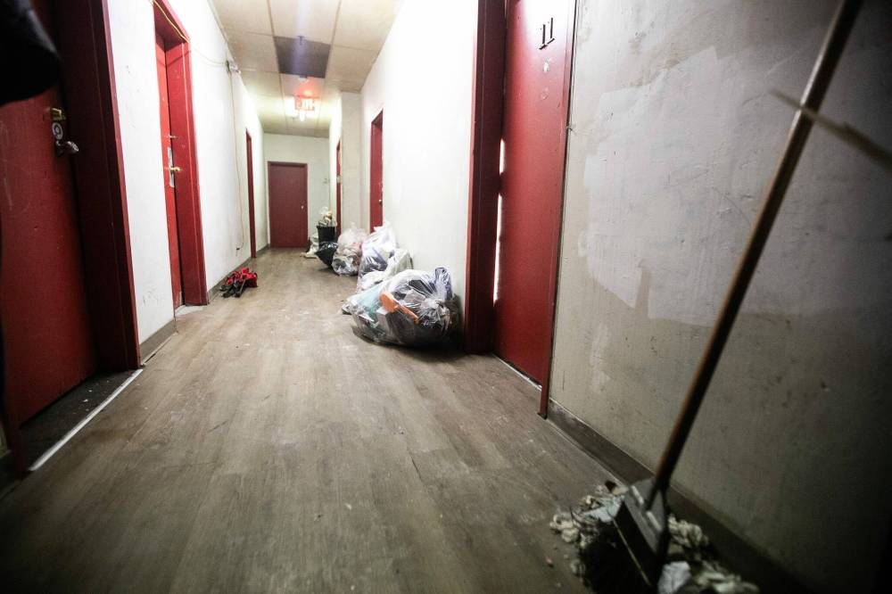 MIKAELA MACKENZIE / FREE PRESS FILES
The owner of the Manwin Hotel owes the city more than $200,000 in penalties and fines for the shoddy work.