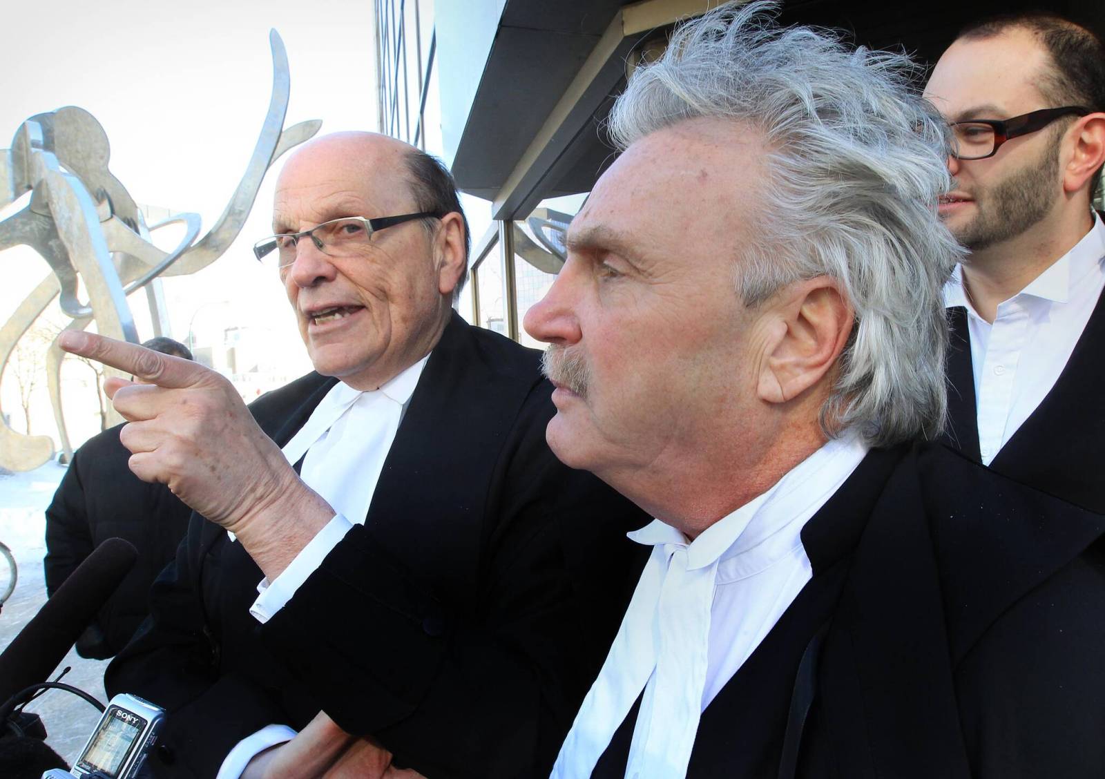 ‘Another world above’: defence lawyer remembered for cross-examination ...