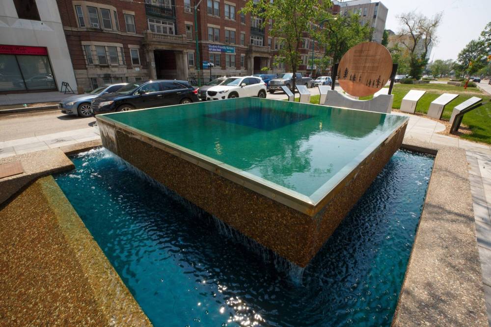 The Broadway Centennial Fountain has been recommended for historical designation along with the former Midland Railway Building at 200 Isabel St. (Mike Deal / Free Press files)