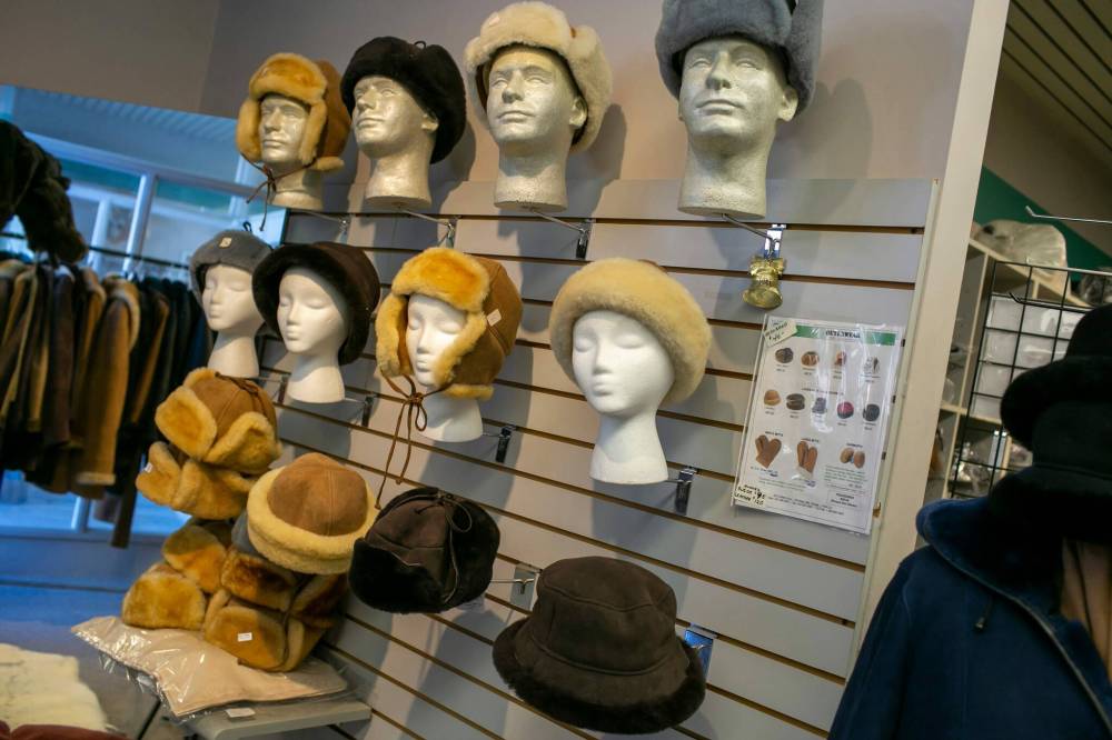 BROOK JONES/FREE PRESS
Sheepskin women’s and men’s hat are pictured in the showroom.