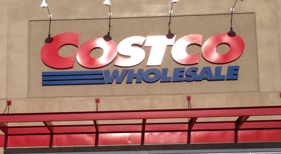 Ryan Remiorz / THE CANADIAN PRESS FILES
Commercial real estate firm Shindico announced Friday that a new Costco store will be opening in late 2025 on the north side of Portage Avenue, immediately west of the Birchwood Auto Park. It will be the popular big box retail chain’s fourth such location in the Winnipeg area.