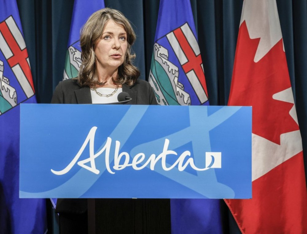 Alberta Premier Danielle Smith speaks during a news conference in Calgary, Wednesday, Feb. 19, 2025. THE CANADIAN PRESS/Jeff McIntosh