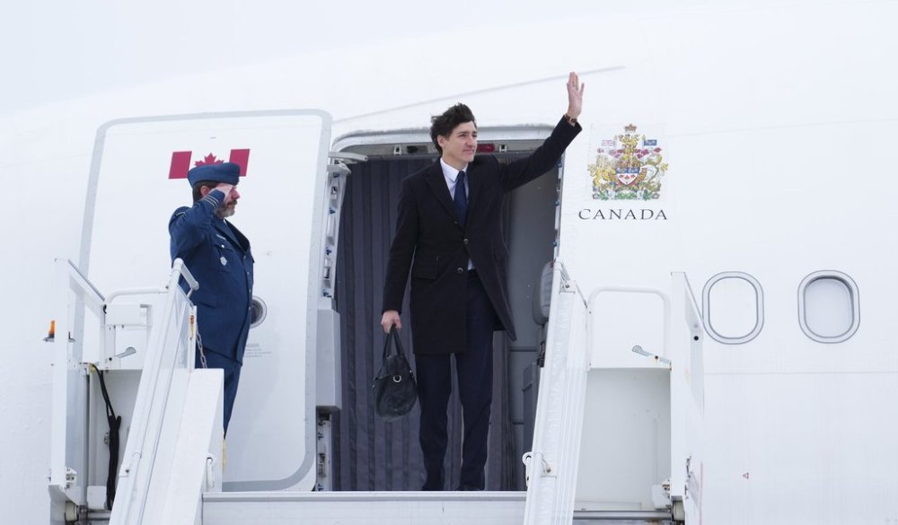 Prime Minister Justin Trudeau departs Ottawa on Saturday, March 1, 2025., on route to the U.K. THE CANADIAN PRESS/Sean Kilpatrick