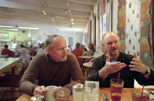 FILE - Gene Hackman, right, and long-time friend Daniel Lenihan, discuss their new book, 