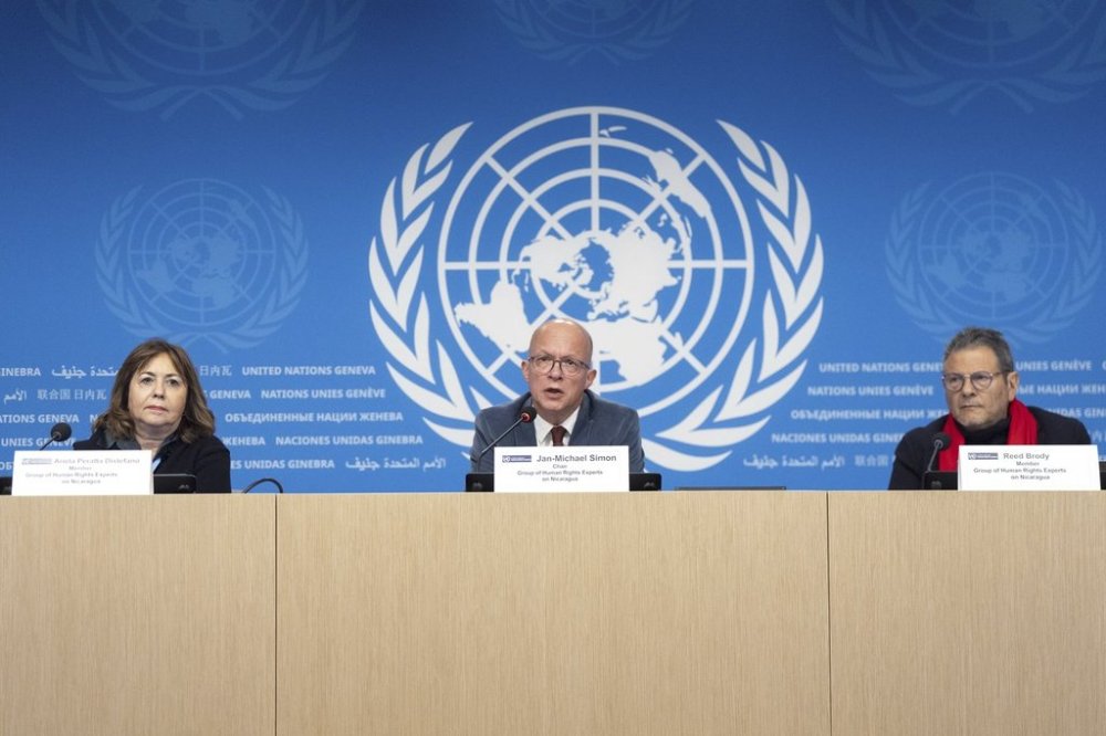 Member of the Group of Human Rights Experts on Nicaragua Ariela Peralta Distefano, Chair of the Group of Human Rights Experts on Nicaragua Jan-Michael Simon, Member of the Group of Human Rights Experts on Nicaragua Reed Brody, from left, during a Press Conference of the Group of Human Rights Experts on Nicaragua, during the High-Level Segment of the 58th session of the Human Rights Council at the European headquarters of the United Nations in Geneva, Switzerland, Wednesday, Feb. 26, 2025. (Til Buergy/Keystone via AP)