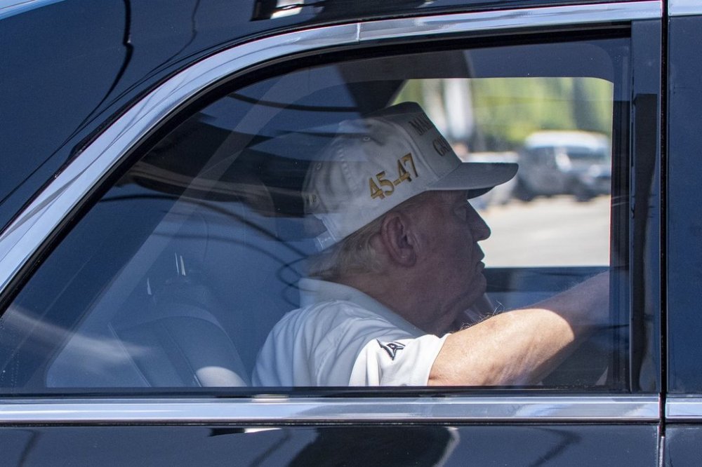 President Donald Trump returns to his Mar-a-Lago club from Trump National Golf Club, Sunday, April 6, 2025, in West Palm Beach, Fla. (AP Photo/Alex Brandon)