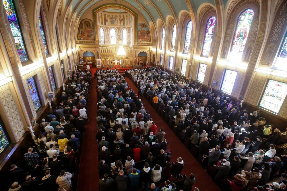 JOHN WOODS / FREE PRESS
Ukrainian Catholic Church Patriarch Sviatoslav Shevchuk celebrated mass and spoke to the congregation at the Cathedral of Saints Volodymyr and Olha on Sunday as hundreds gathered to hear him speak.