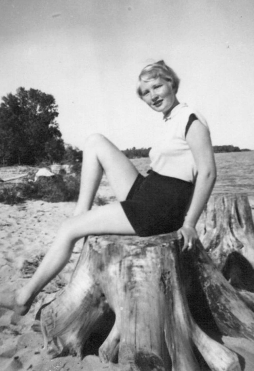 SUPPLIED
Malis, circa 1952 at Gimli Beach