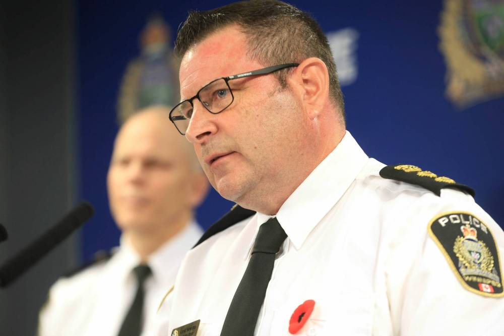Ruth Bonneville / Free Press files
Gene Bowers (right) was named as the Winnipeg Police Service’s next chief Friday.