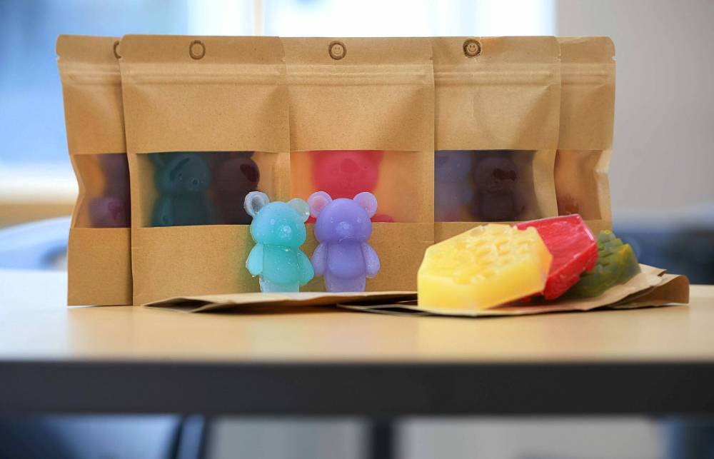 RUTH BONNEVILLE / FREE PRESS
Stresslax is a stress-relieving fidget device infused with essential oils.