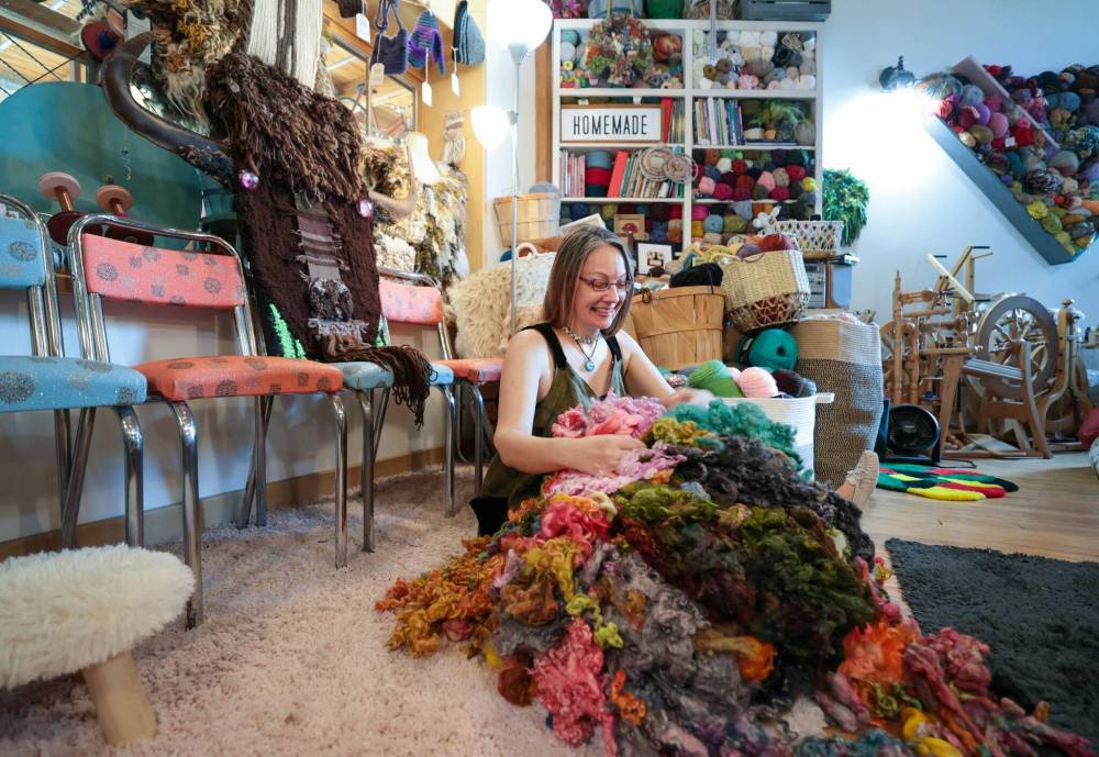 RUTH BONNEVILLE / FREE PRESS
Maureen Winnicki Lyons creates multimedia fibre art