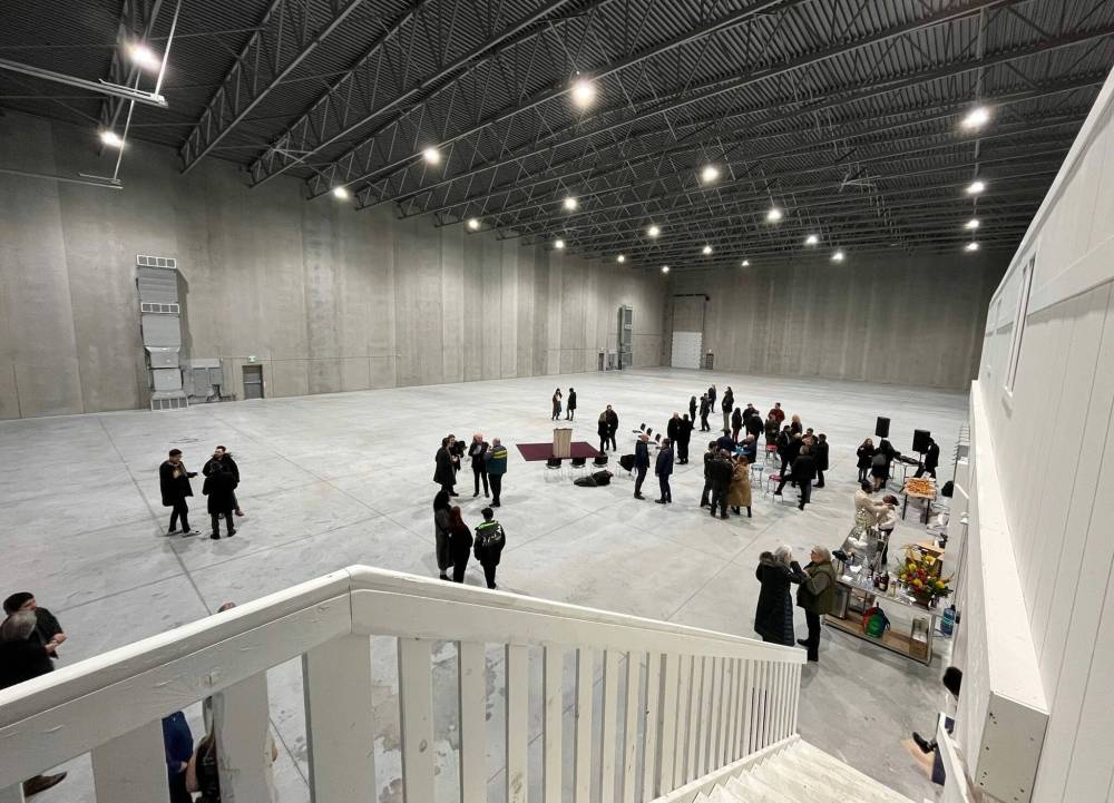 GABRIELLE PICHE / FREE PRESS
Jette Studios’ grand opening Friday in Niverville.