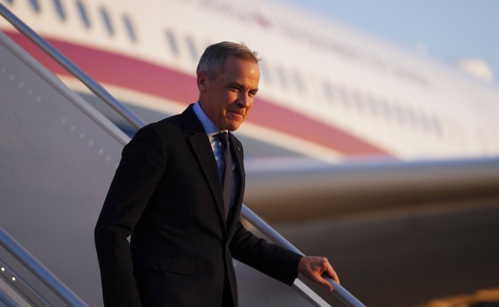 Prime Minister Mark Carney arrives in Paris, France on Monday, March 17, 2025. THE CANADIAN PRESS/Sean Kilpatrick