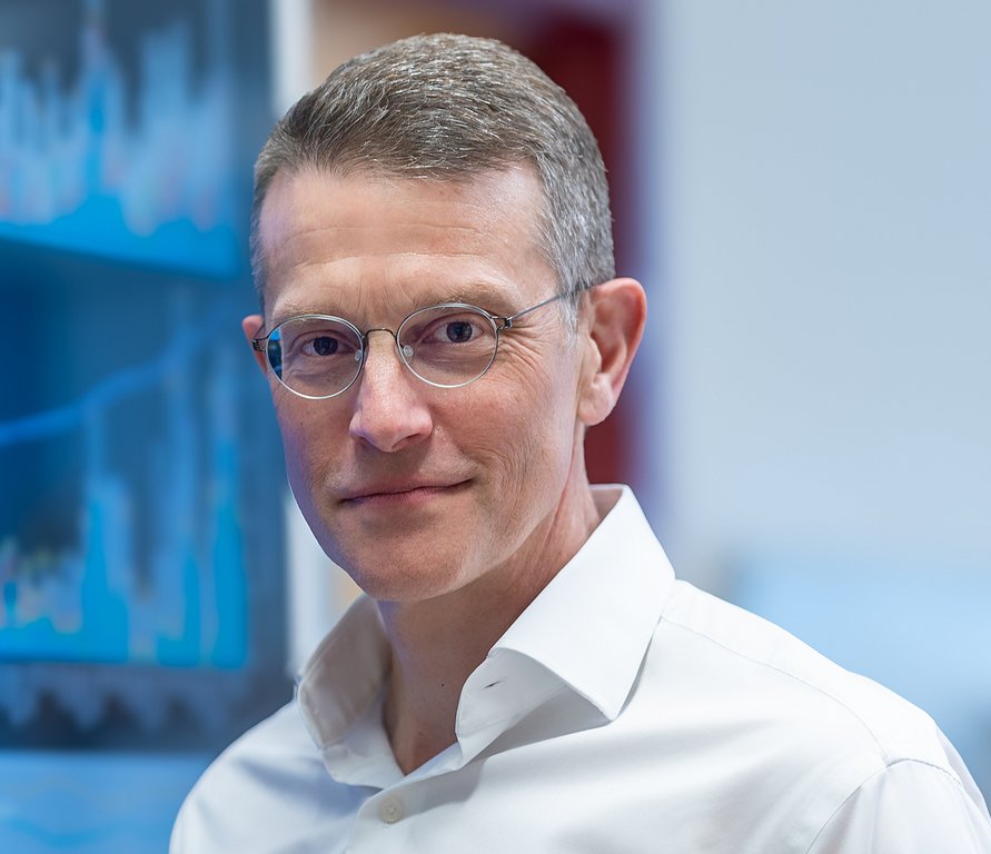 Marco Marra, shown in an undated handout photo, a UBC medical genetics professor leading the way in analyzing cancer genomes to drive personalized treatments, has won a Killam Prize. THE CANADIAN PRESS/HO-Killam Trusts, *MANDATORY CREDIT*