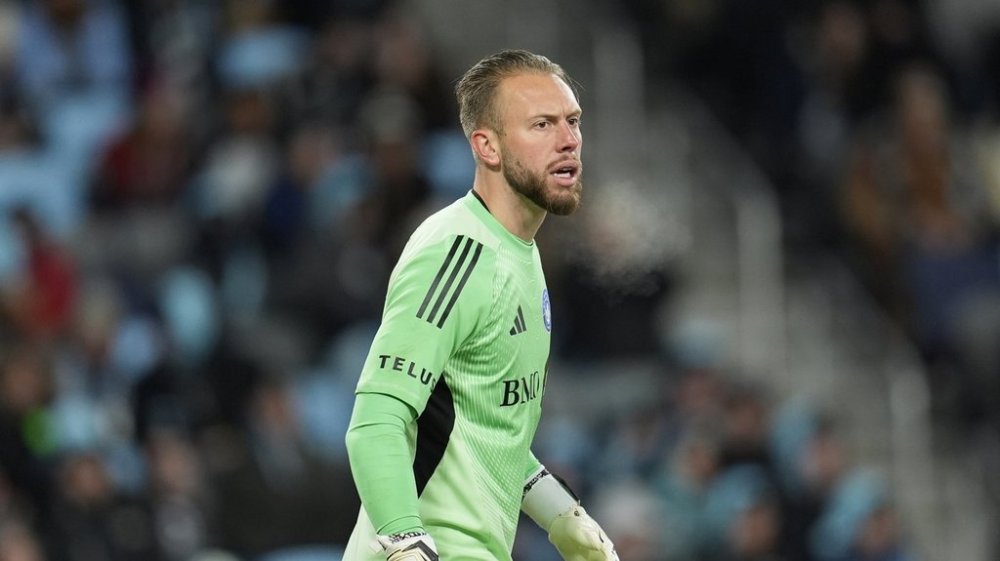 CF Montreal goalkeeper Jonathan Sirois (40) stands near the goal during the second half of an MLS match against Minnesota United in St. Paul, Minn., Saturday, March 1, 2025. (AP Photo/Abbie Parr)