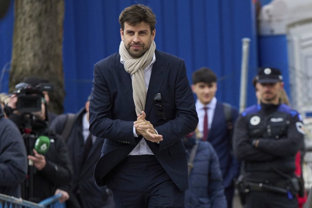Former soccer player Gerard Pique arrives at the National Court in Majadahonda, Spain, Friday, March 14, 2025. (AP Photo/Manu Fernandez)