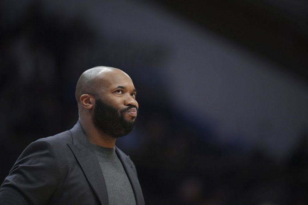 FILE - Villanova's Kyle Neptune watches during an NCAA college basketball game, Wednesday, Feb. 12, 2025, in Villanova, Pa. (AP Photo/Matt Slocum, File)