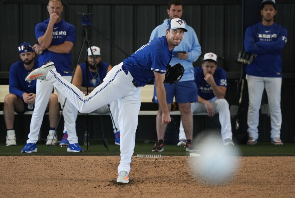 Toronto Blue Jays pitcher Max Scherzer throws a pitching session during spring training in Dunedin Fla., on Monday, February 17, 2025. THE CANADIAN PRESS/Nathan Denette