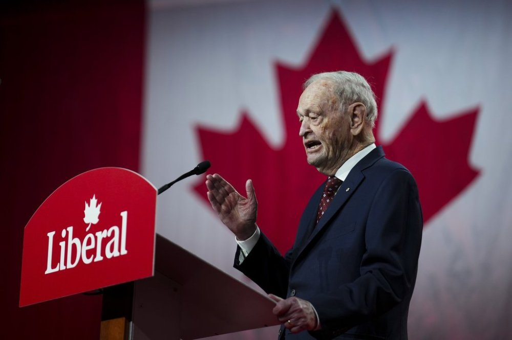 Former prime minister Jean Chretien delivers a speech at the Liberal leadership announcement event in Ottawa, Sunday, March 9, 2025. THE CANADIAN PRESS/Sean Kilpatrick