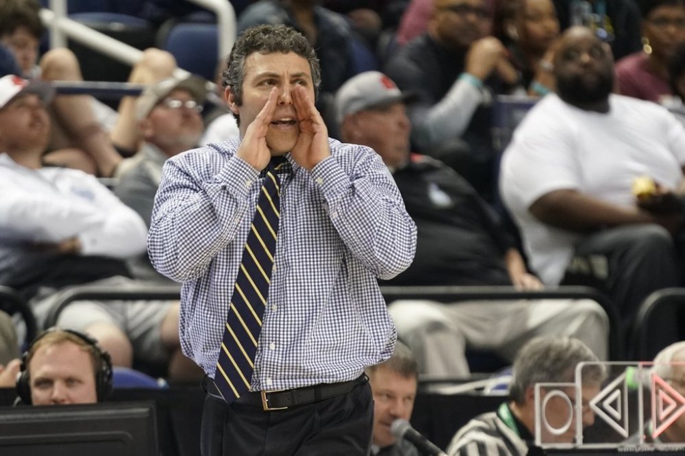 FILE - Georgia Tech head coach Josh Pastner directs his team against Florida State during the first half of an NCAA college basketball game at the Atlantic Coast Conference Tournament in Greensboro, N.C., on March 7, 2023. (AP Photo/Chuck Burton, File)