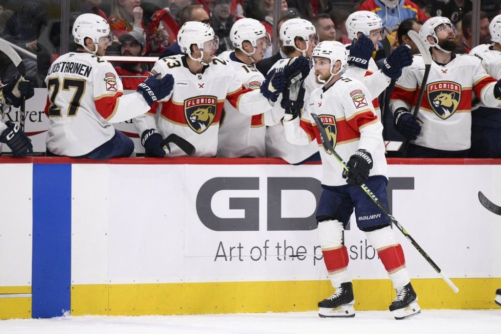 Florida Panthers center Sam Bennett (9) celebrates after his goal during the first period of an NHL hockey game against the Washington Capitals, Saturday, March 22, 2025, in Washington. (AP Photo/Nick Wass)
