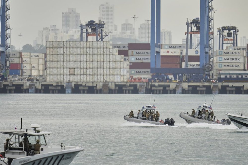 U.S. military take part in a joint drill with Panamanian troops at the Panama Canal during the visit of U.S. Defense Secretary Pete Hegseth to the Port of Rodman in West Panama, Tuesday, April 8, 2025. (AP Photo/Matias Delacroix)