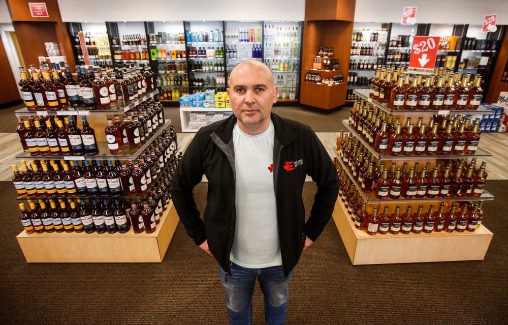 JOHN WOODS / FREE PRESS
Simon Resch of the Emerson Duty Free Shop says the store will soon close ‘if something doesn’t change soon’ amid tariffs and the resulting decreased border traffic.