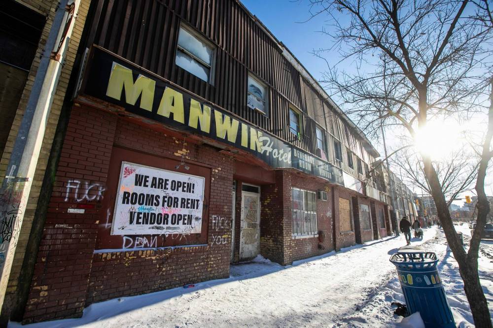 MIKAELA MACKENZIE / FREE PRESS FILES
The Manwin Hotel, 655 Main St., was subject to a vacate order in January amid multiple outstanding permit requirements and compliance orders.