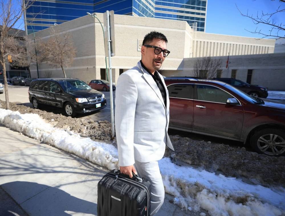 RUTH BONNEVILLE / FREE PRESS FILES
Christopher Traverse, chief of Lake St. Martin First Nation, last week. His lawyer said Monday that he was assaulted outside the courthouse that morning.