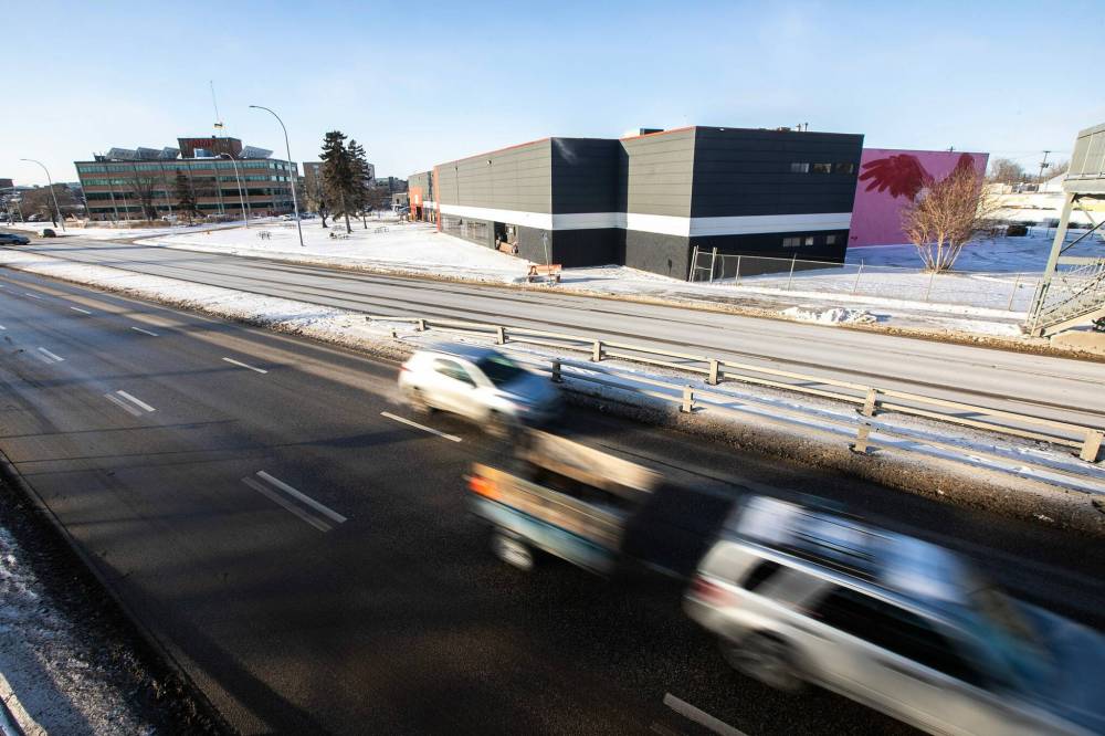 MIKAELA MACKENZIE / FREE PRESS FILES
The proposed spot for a safe consumption site is at 200 Disraeli Freeway.