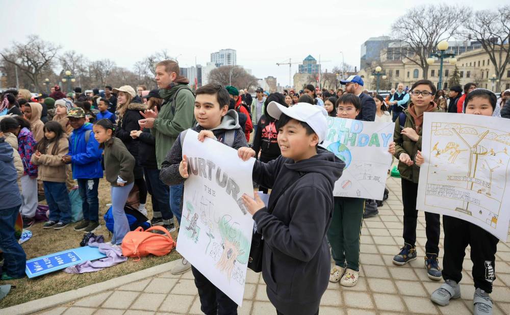 Ruth Bonneville / Free Press
Students from Leila North Community School participated in the Earth Day rally, which brought together students from across the city.
