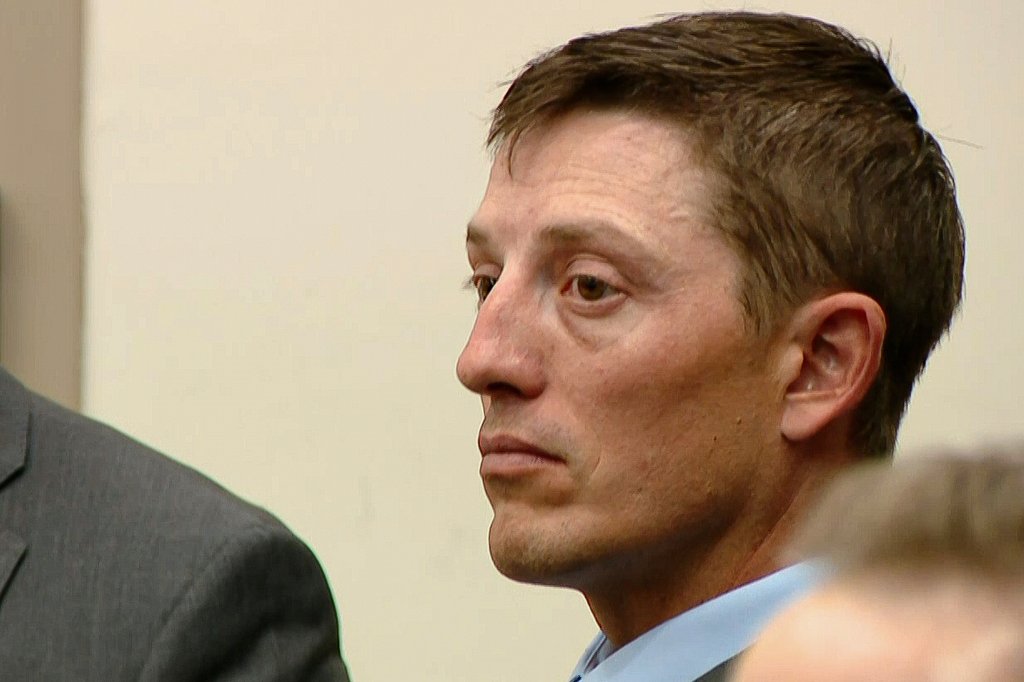 Jury begins deliberations in murder trial of former Michigan police ...