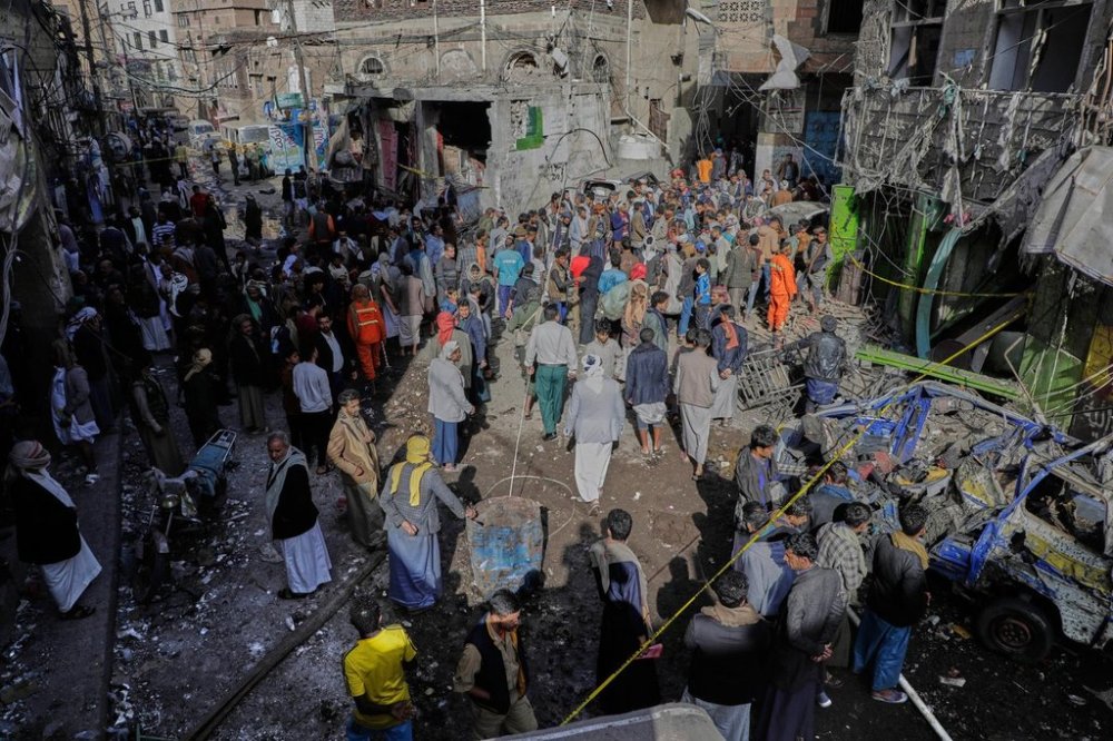 Yemenis crowd at Farwah popular market, which Houthis said was struck by U.S. airstrikes, in Sanaa, Yemen, Monday, April 21, 2025. (AP Photo)