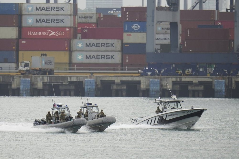 U.S. and Panamanian military patrol the Panama Canal during a joint drill held as U.S. Defense Secretary Pete Hegseth visits the Port of Rodman in West Panama, Tuesday, April 8, 2025. (AP Photo/Matias Delacroix)