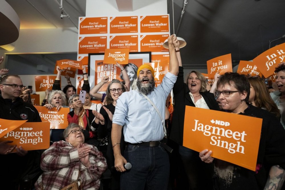 NDP Leader Jagmeet Singh attends a rally at the campaign office of NDP candidate Rachel Loewen Walker, centre right, in Saskatoon on Wednesday, April 9, 2025. THE CANADIAN PRESS/Christopher Katsarov