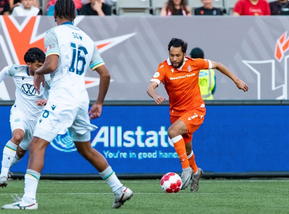 Forge FC's David Choiniere moves the ball against the Halifax Wanderers during Canadian Championship preliminary-round soccer action in Hamilton in this Wednesday, May 7, 2025 handout photo. THE CANADIAN PRESS/HO, Forge FC, Jojo Yanjiao Qian *MANDATORY CREDIT*
