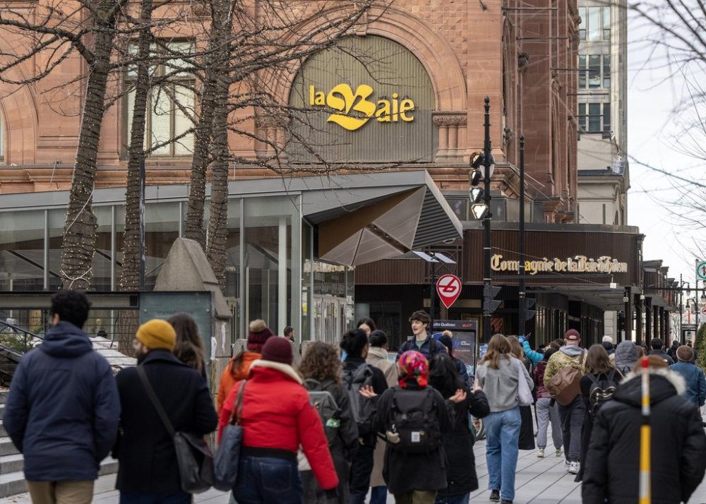 People walk past the Hudson's Bay department store in downtown Montreal on Monday, March 17, 2025. THE CANADIAN PRESS/Christinne Muschi